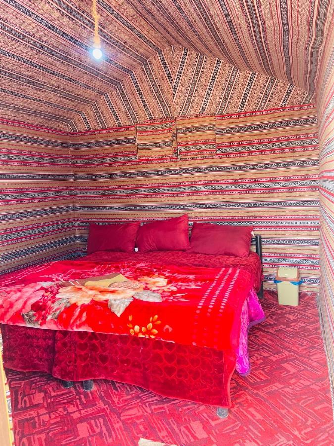 Wadi Rum Bedouin Heart Camp Eksteriør billede