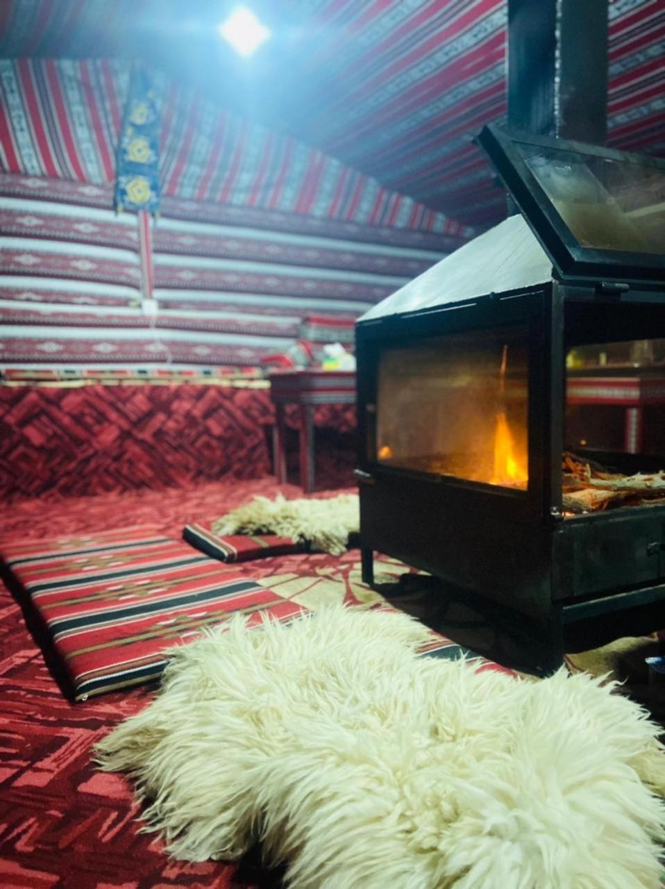 Wadi Rum Bedouin Heart Camp Eksteriør billede